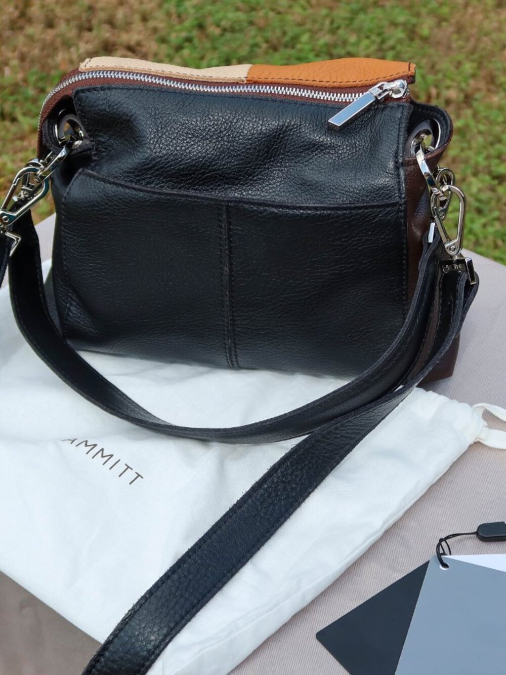 Pre-loved Hammitt Bryant Medium Multi-Color Bag with Crossbody & Short Strap - Picture 2 of 14